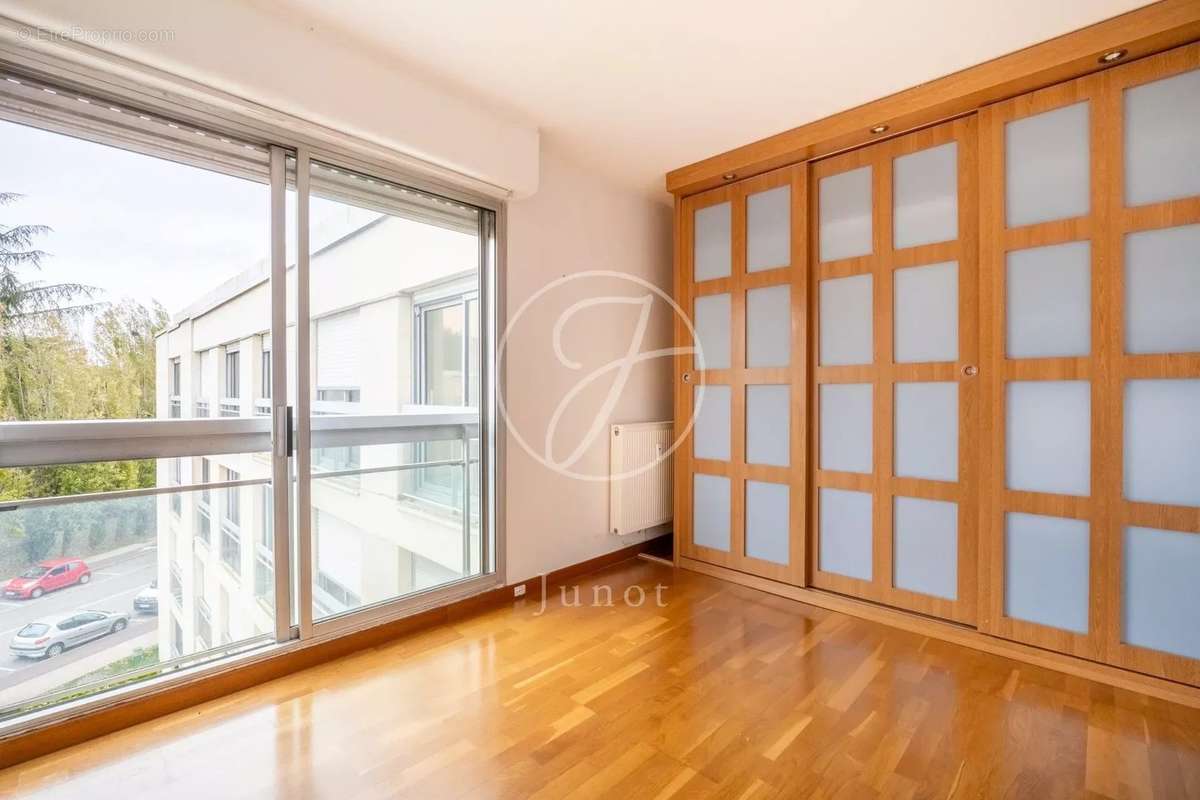 Appartement à BAILLY