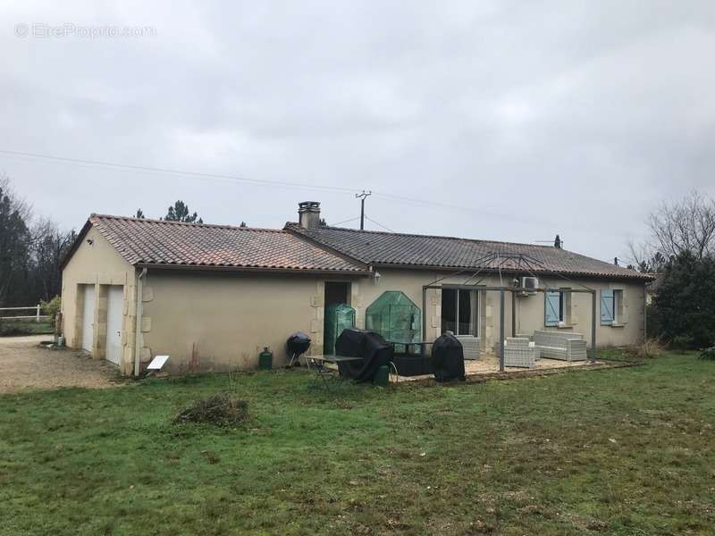 Maison à SAINT-JEAN-D&#039;EYRAUD