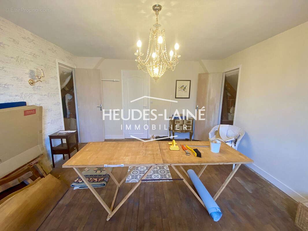 Maison à JUVIGNY-LE-TERTRE