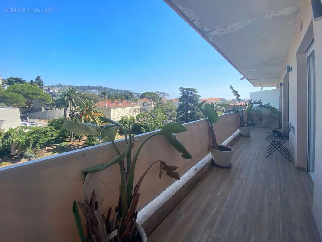 Appartement à CANNES