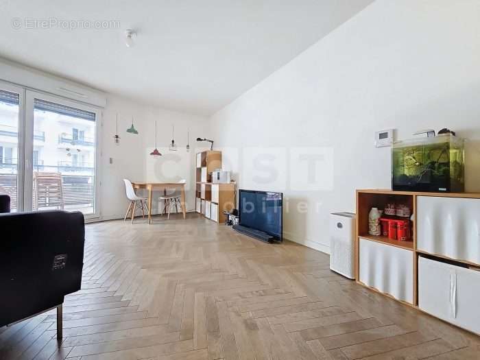Appartement a louer bois-colombes - 3 pièce(s) - 57 m2 - Surfyn