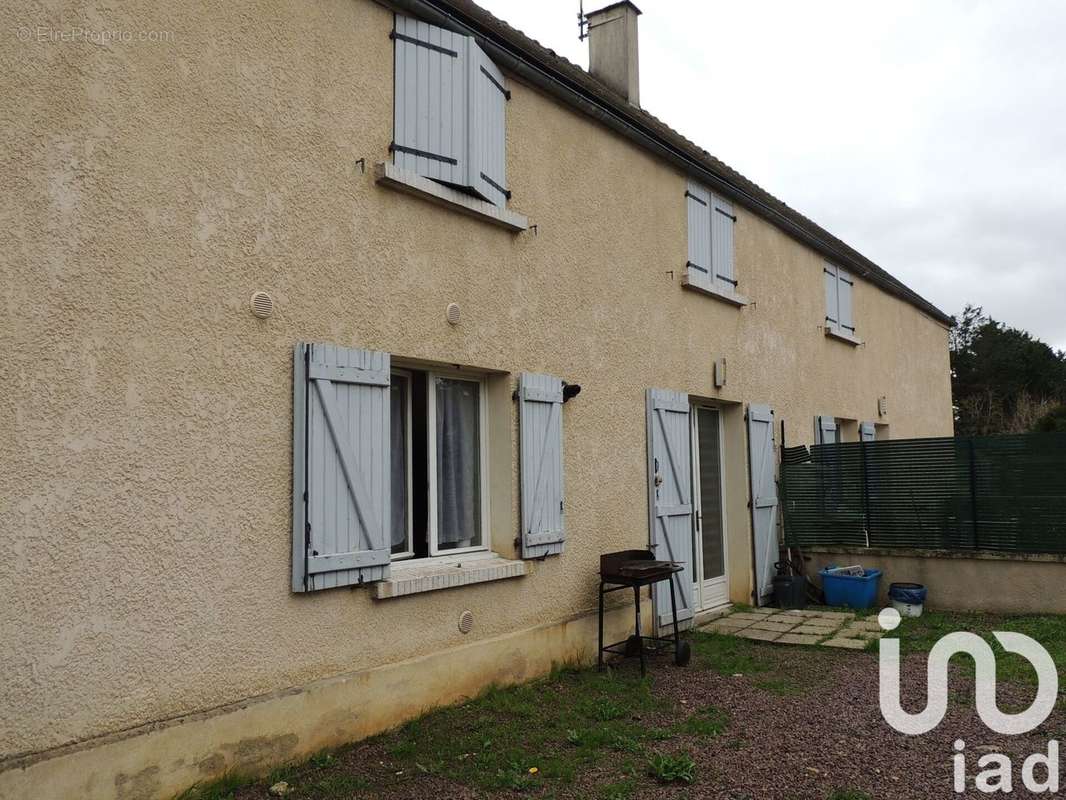 Photo 2 - Appartement à CAGNY