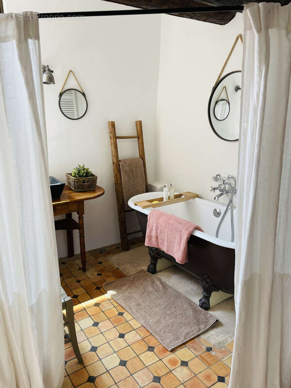 Appartement à AIX-EN-PROVENCE