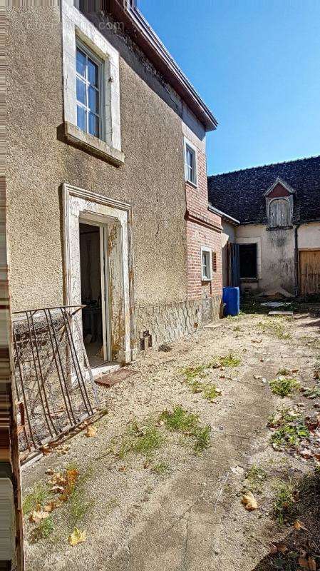 Maison à SELLES-SUR-CHER