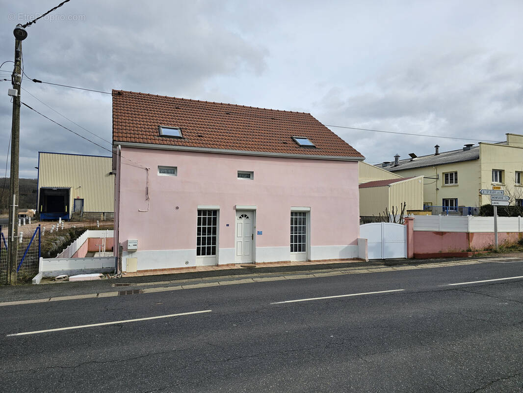 Maison à SAINT-ELOY-LES-MINES