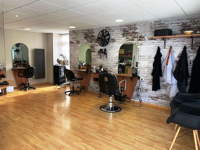 Appartement à AMBRIERES-LES-VALLEES