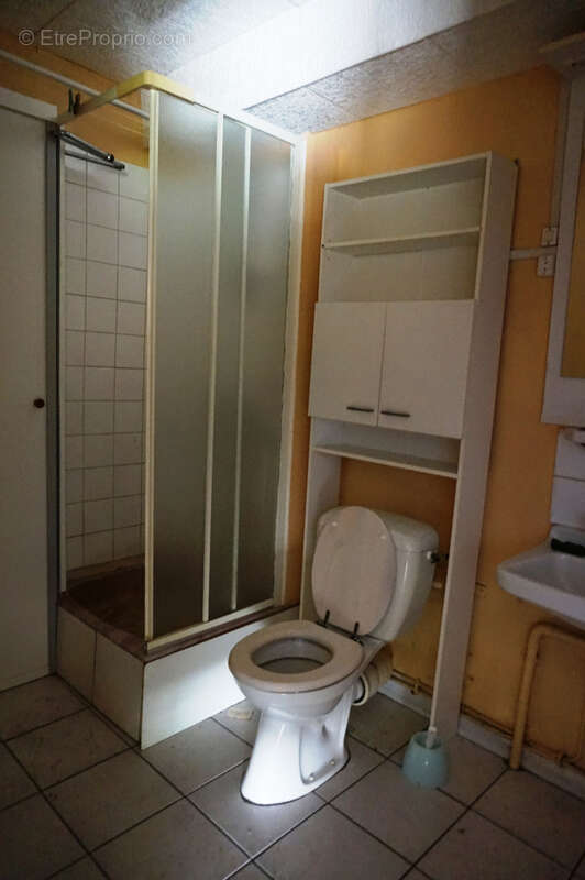 Appartement à AMBRIERES-LES-VALLEES