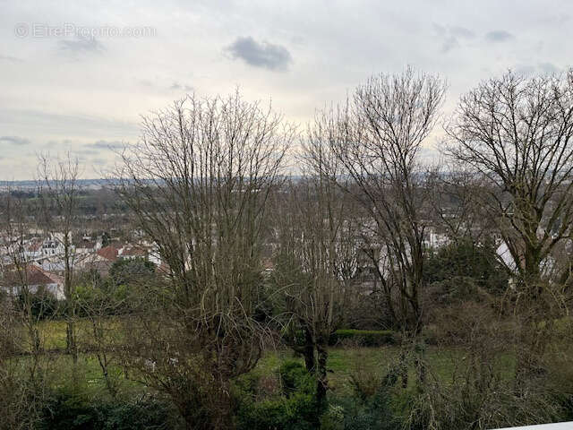 Appartement à NOGENT-SUR-MARNE