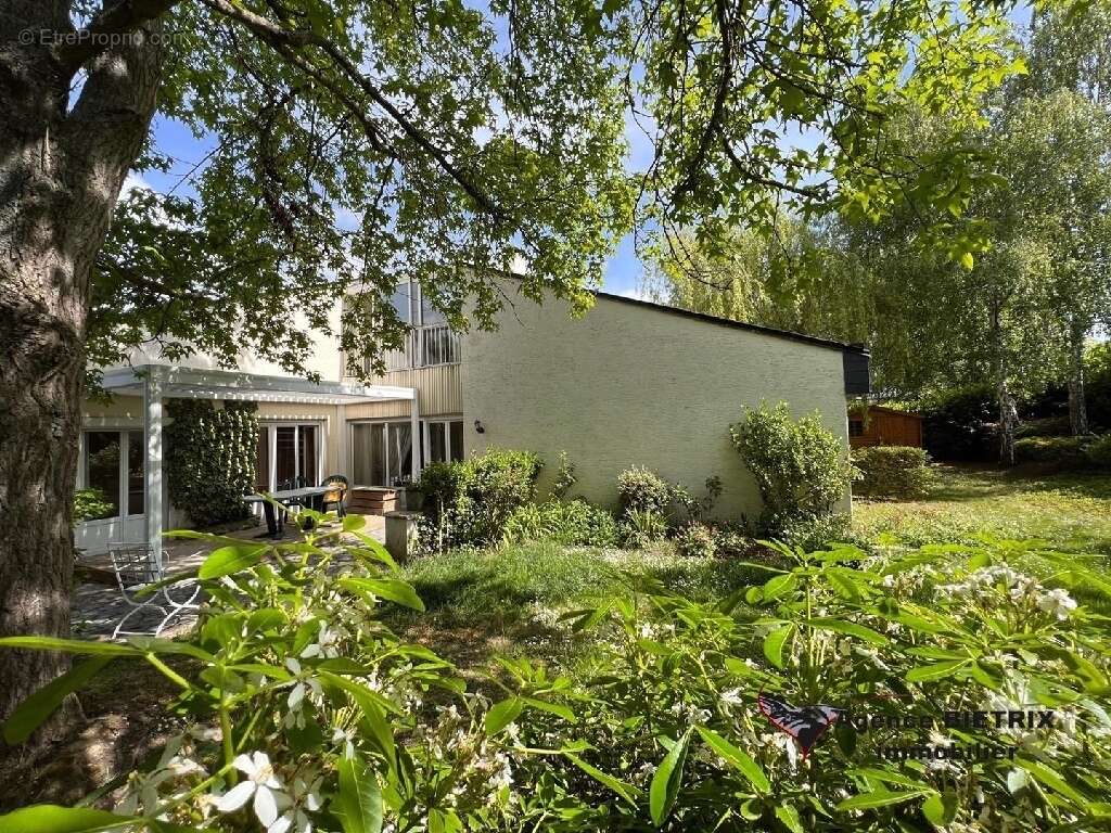 Maison à L'ISLE-ADAM