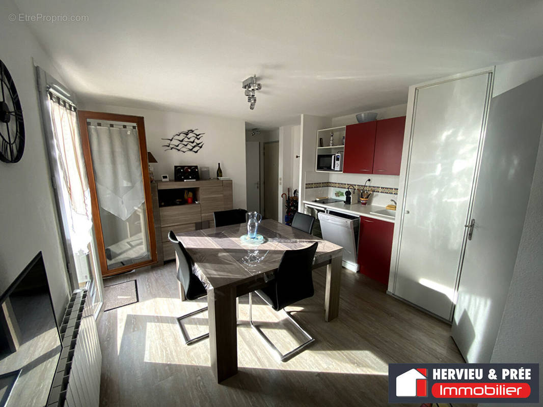 Appartement à OUISTREHAM