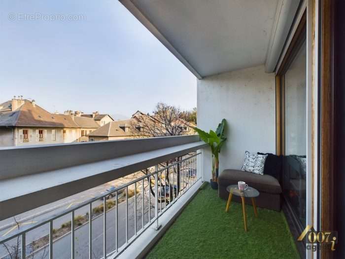 Balcon - Appartement à CHAMBERY