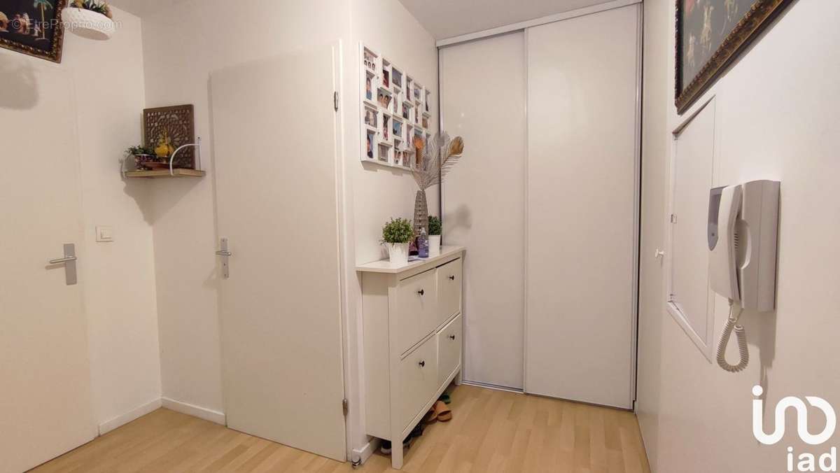 Appartement a louer garges-les-gonesse - 2 pièce(s) - 47 m2 - Surfyn