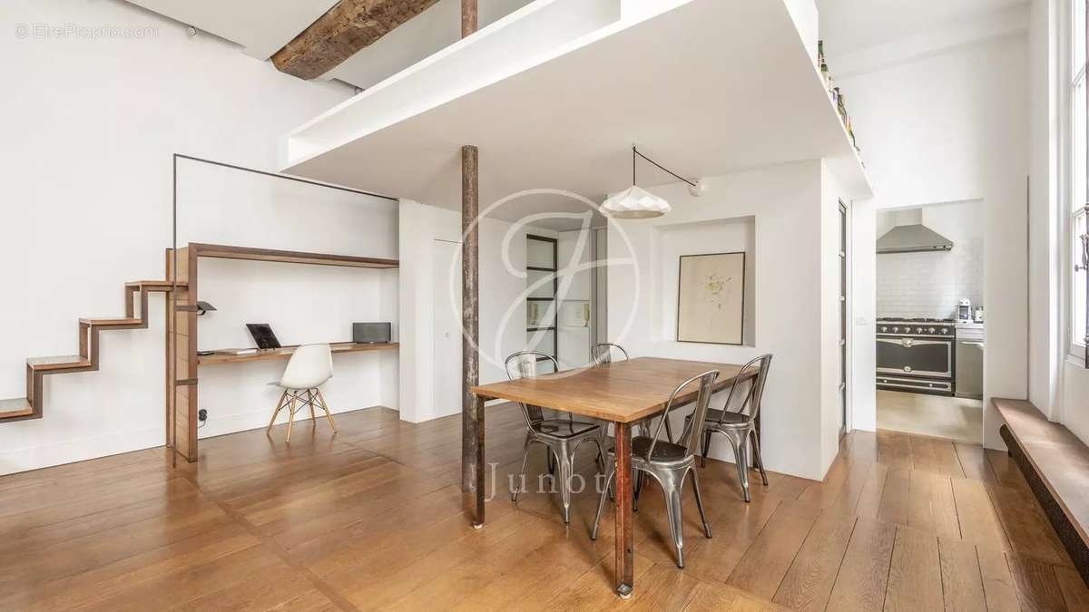 Appartement a louer paris-3e-arrondissement - 4 pièce(s) - 91 m2 - Surfyn