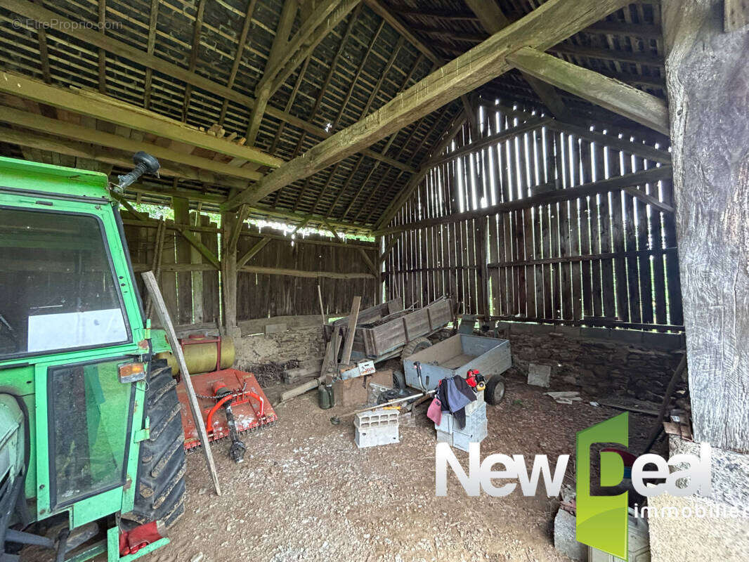 Maison à ARNAC-POMPADOUR