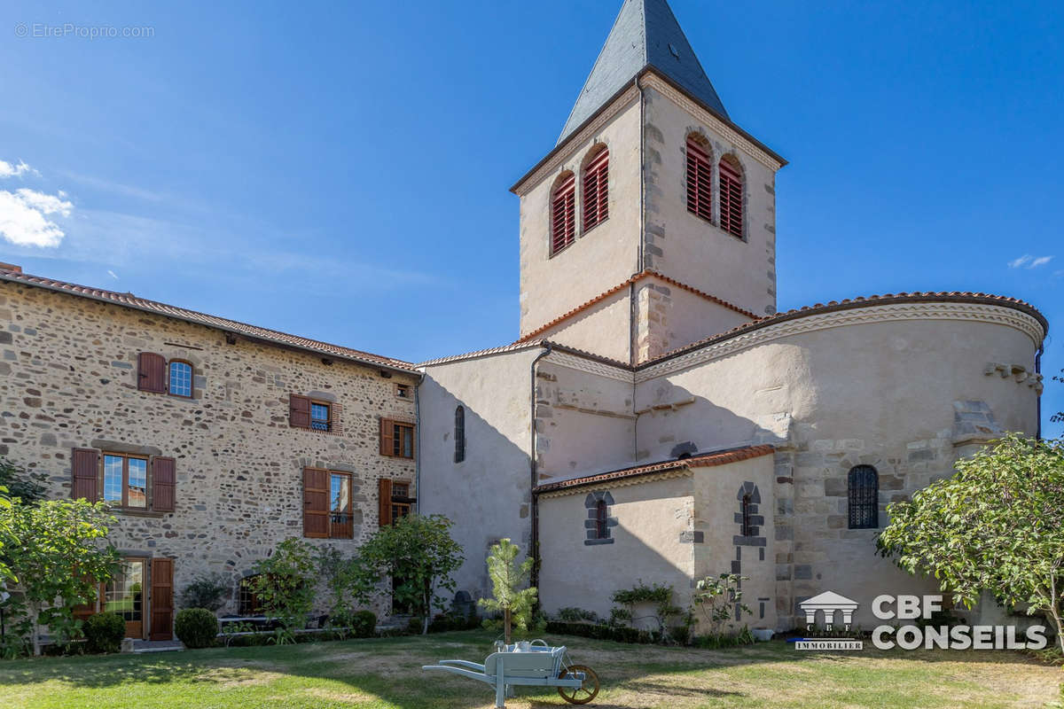 Maison à BOURNONCLE-SAINT-PIERRE