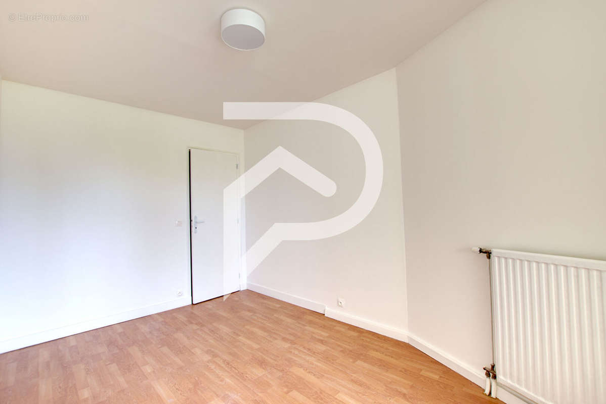 Appartement a vendre  - 4 pièce(s) - 90 m2 - Surfyn