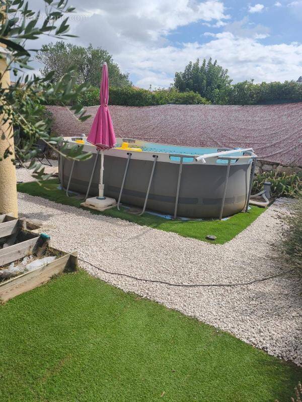 Maison à MONTELIMAR