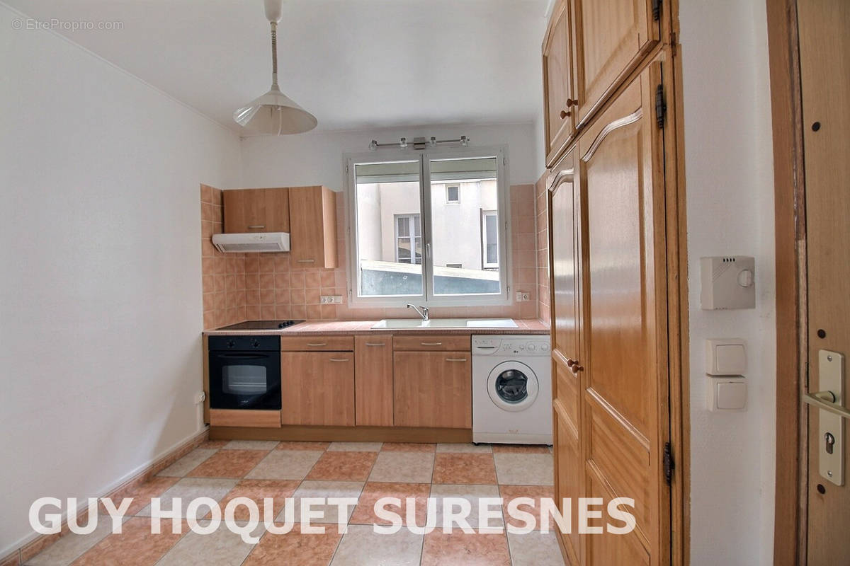 Appartement à SURESNES