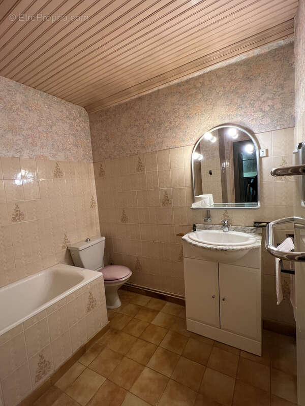 Maison à BAZOCHES-SUR-LE-BETZ