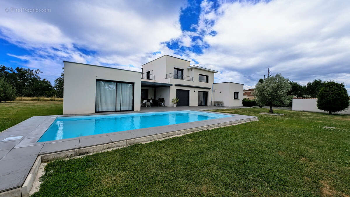 Maison à SAINT-LEGER-SUR-ROANNE