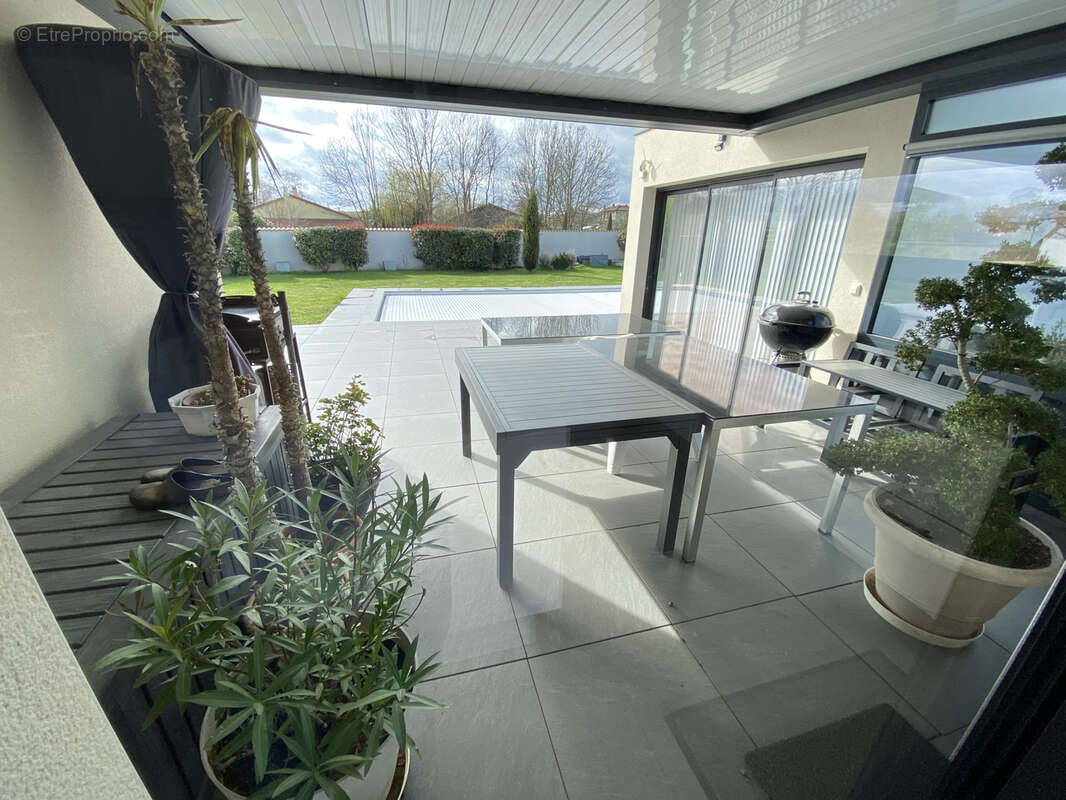 Maison à SAINT-LEGER-SUR-ROANNE