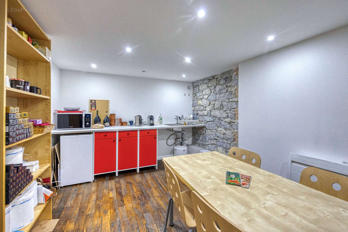 Commerce à GRENOBLE