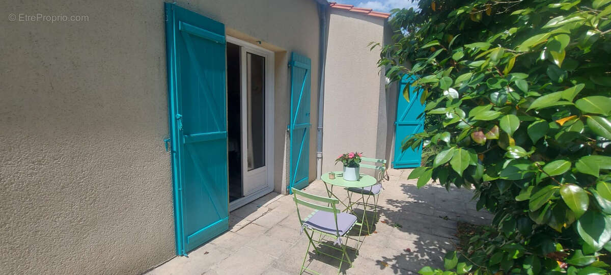 Maison à LES HERBIERS