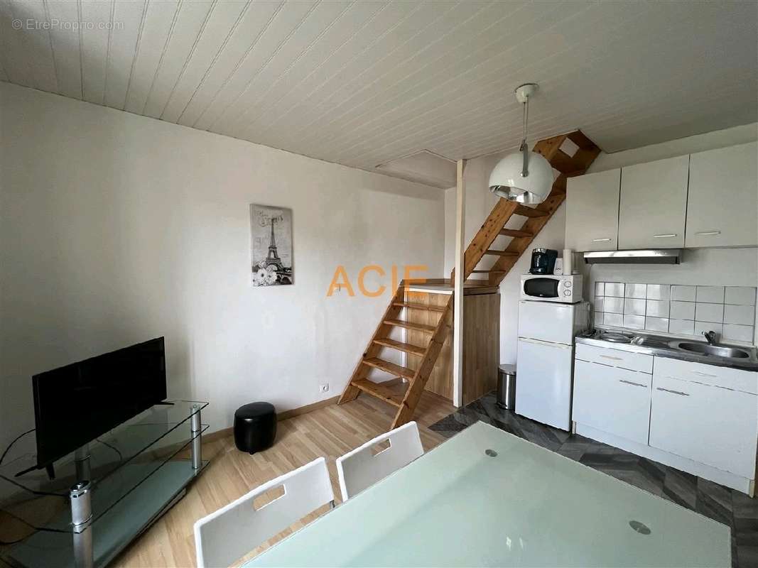 Appartement a louer louvres - 1 pièce(s) - 26 m2 - Surfyn