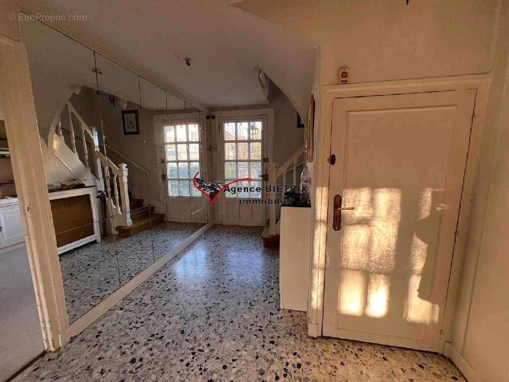 Maison à L'ISLE-ADAM