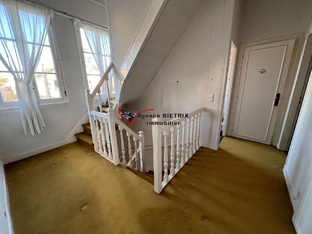 Maison à L'ISLE-ADAM