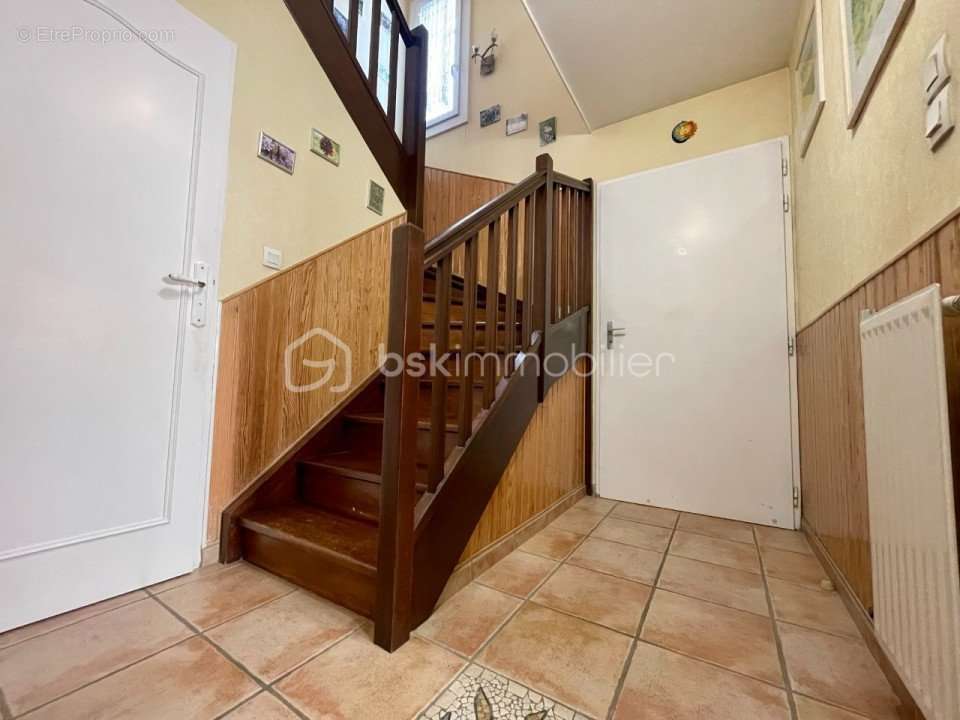 Appartement à FONTAINE