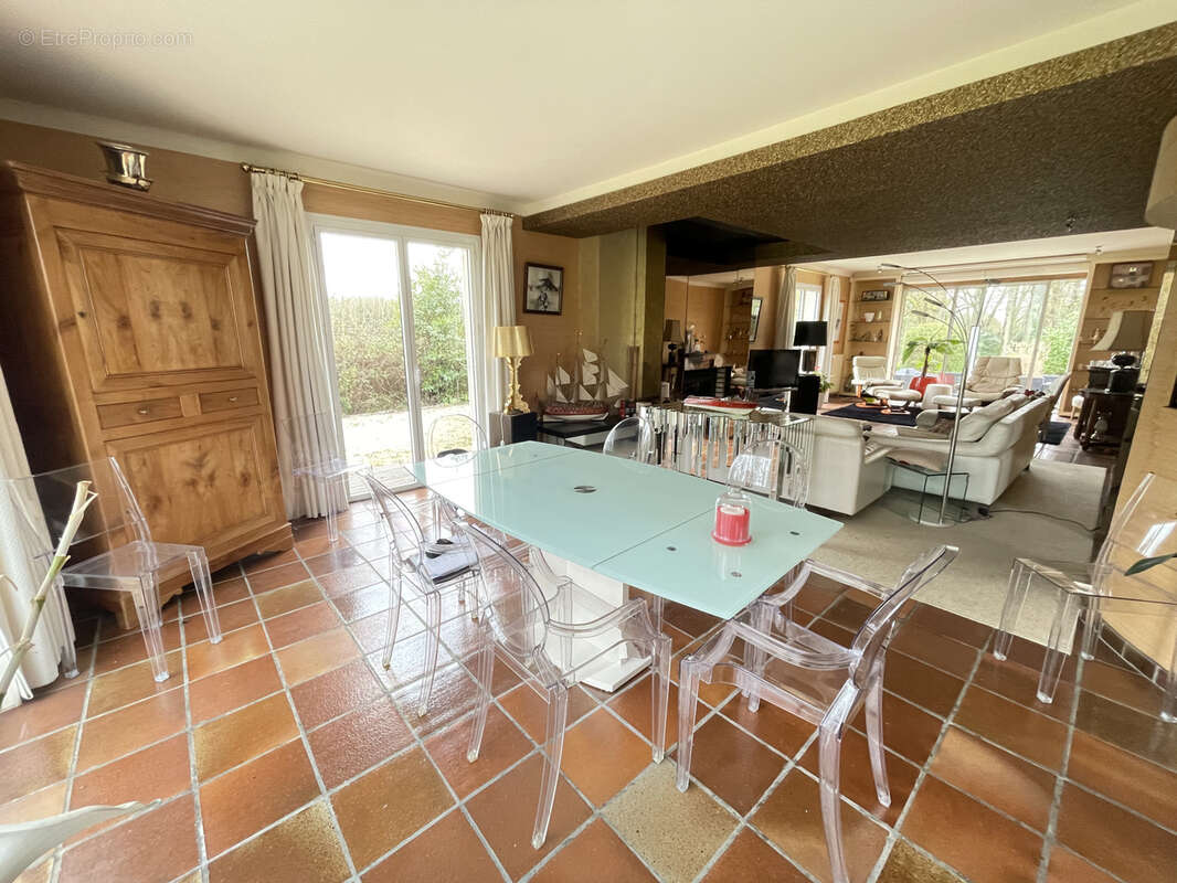 Maison à LE CELLIER