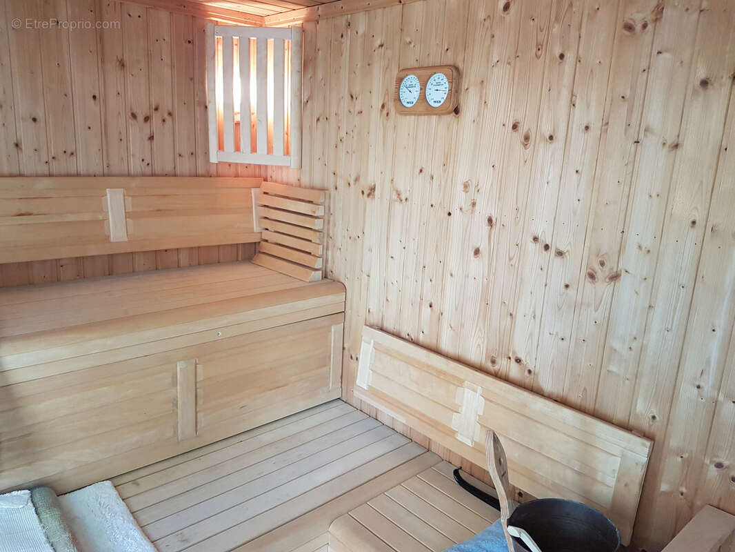 Maison à LE CELLIER