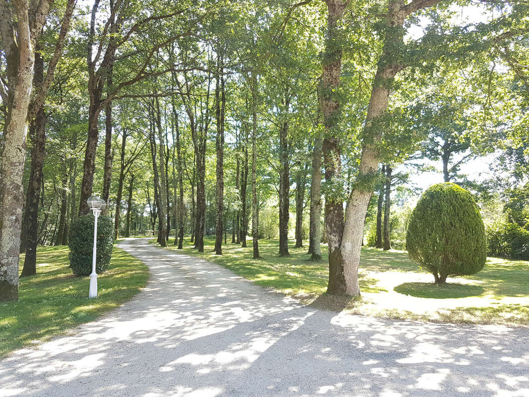 Maison à LE CELLIER