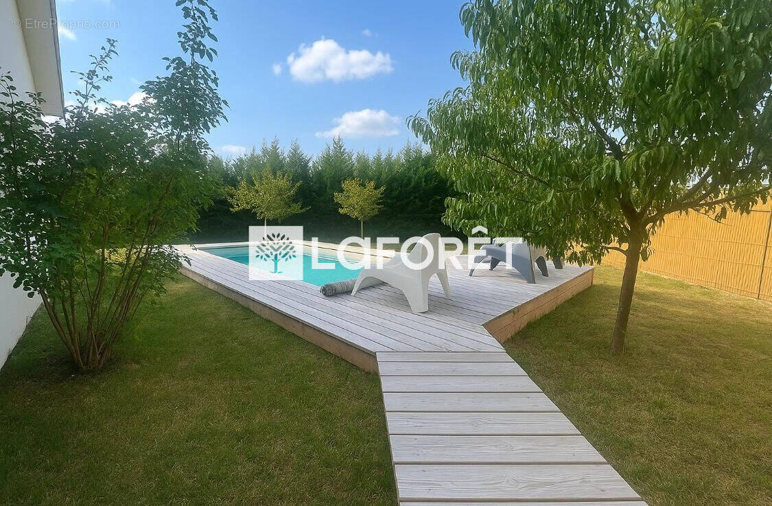 Maison à CASTELNAU-DE-MEDOC