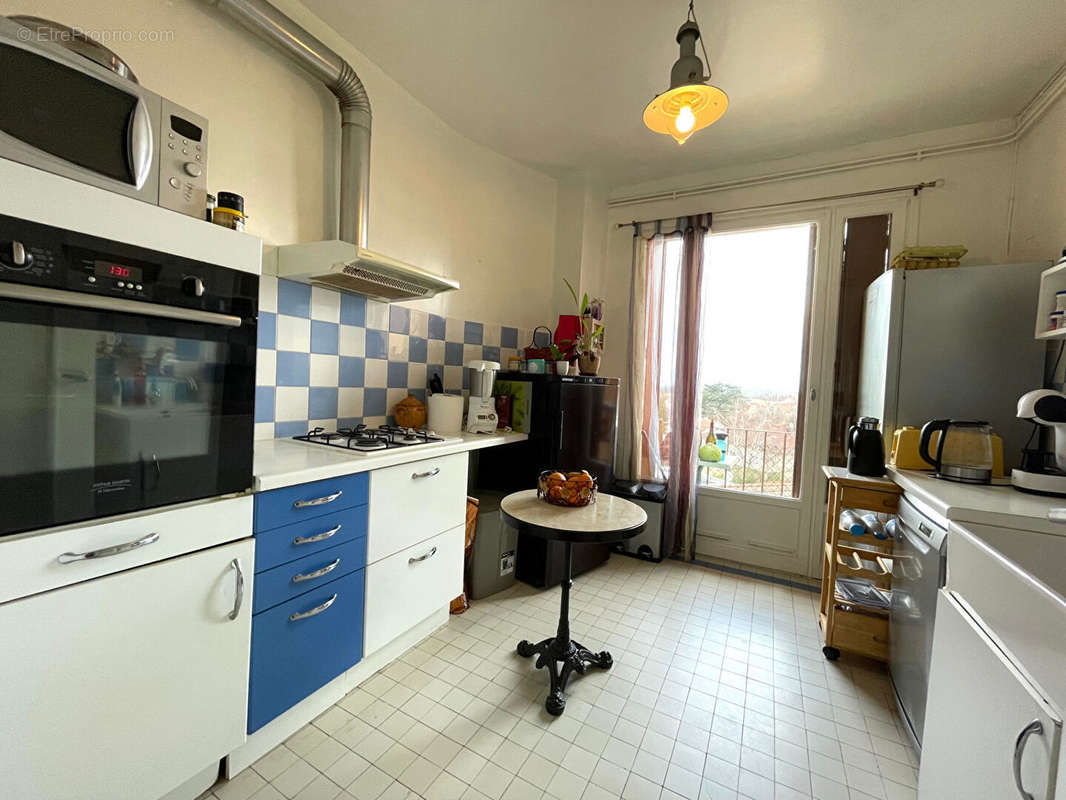 Appartement à MONTCEAU-LES-MINES