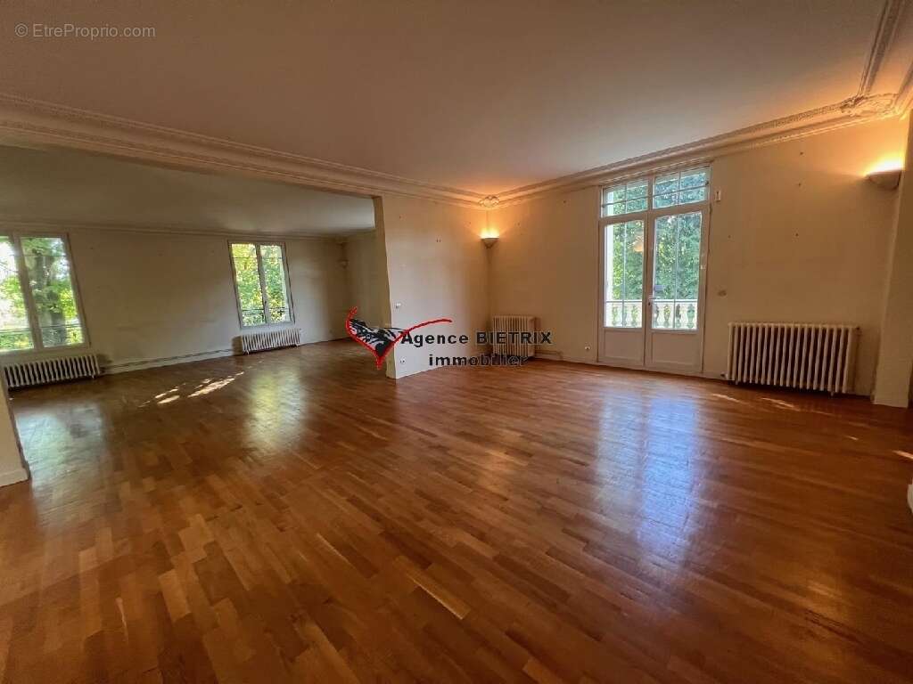 Maison à L'ISLE-ADAM