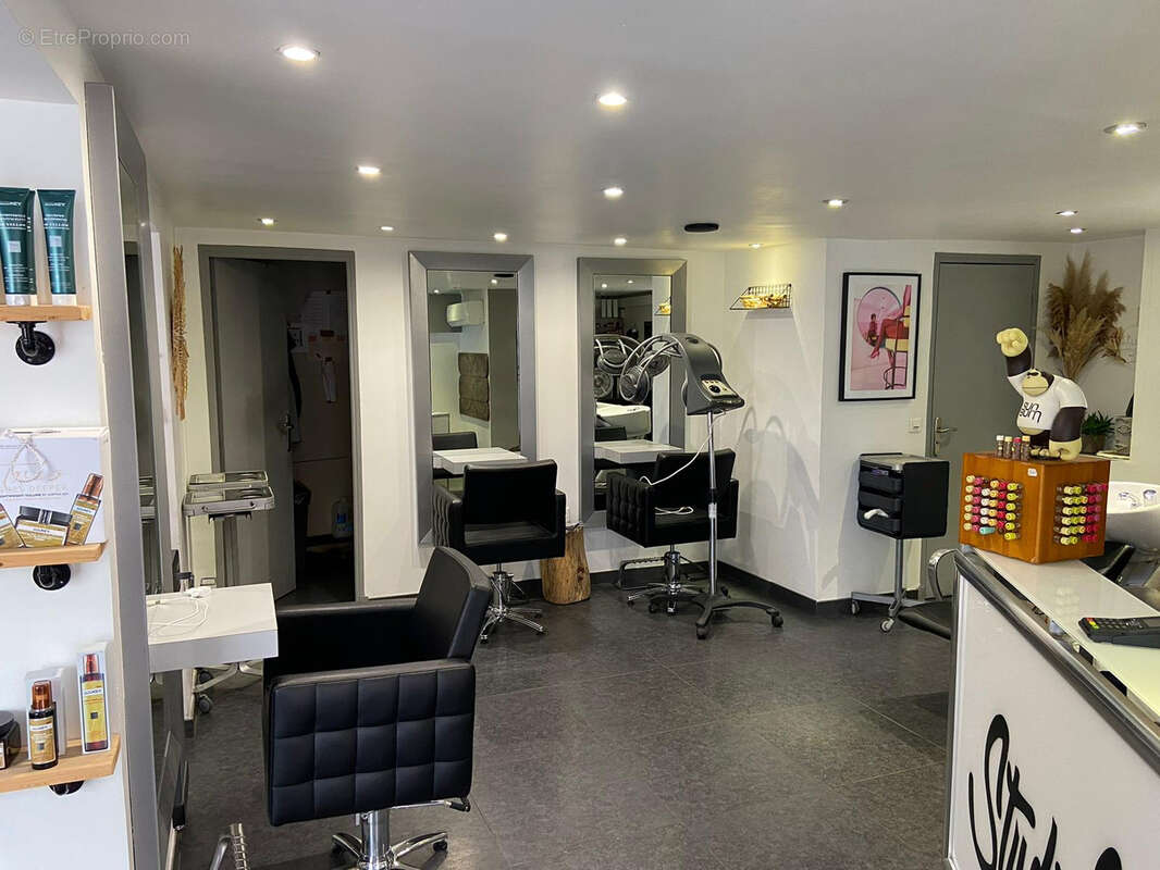 Commerce à SAINT-RAPHAEL