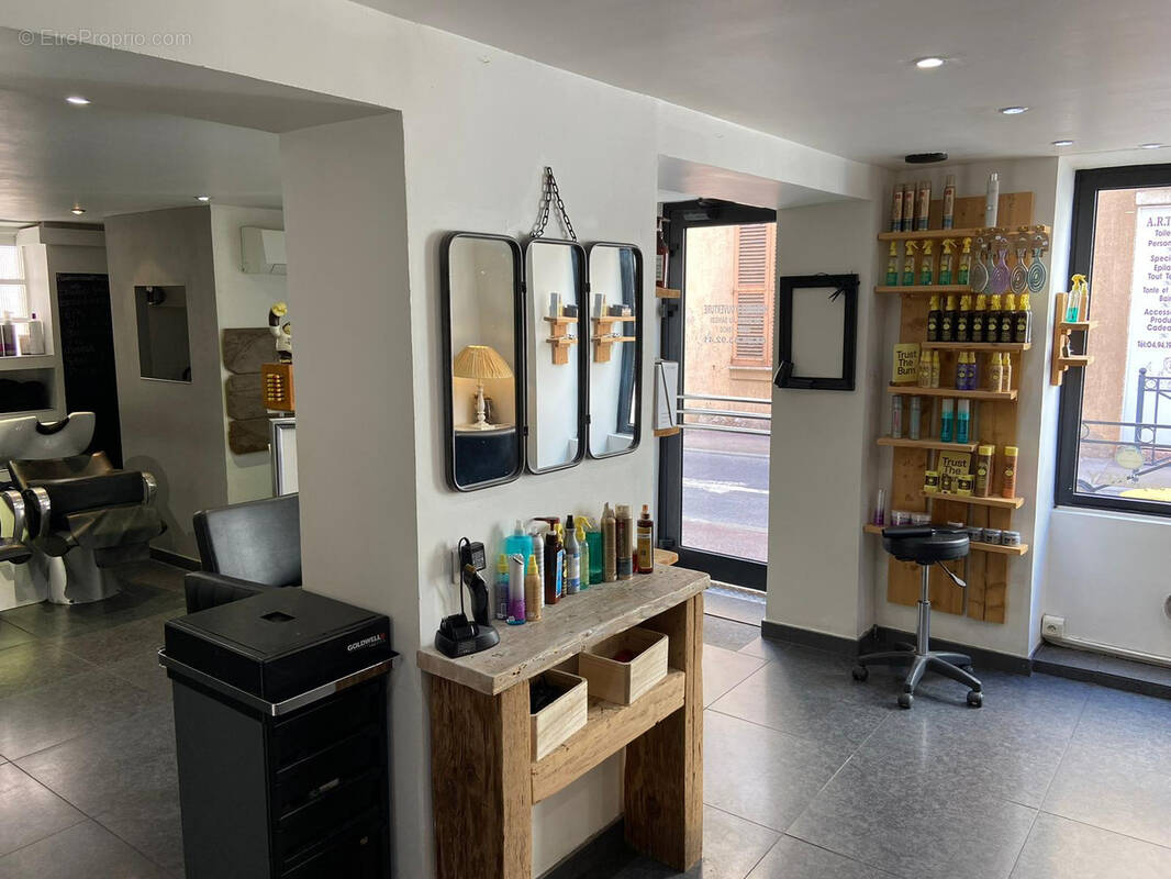 Commerce à SAINT-RAPHAEL