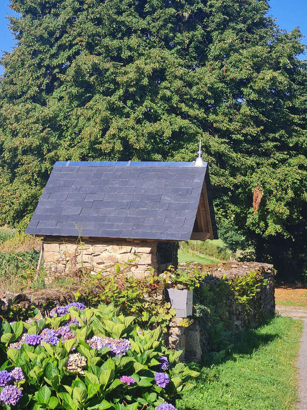 Maison à LE LONZAC