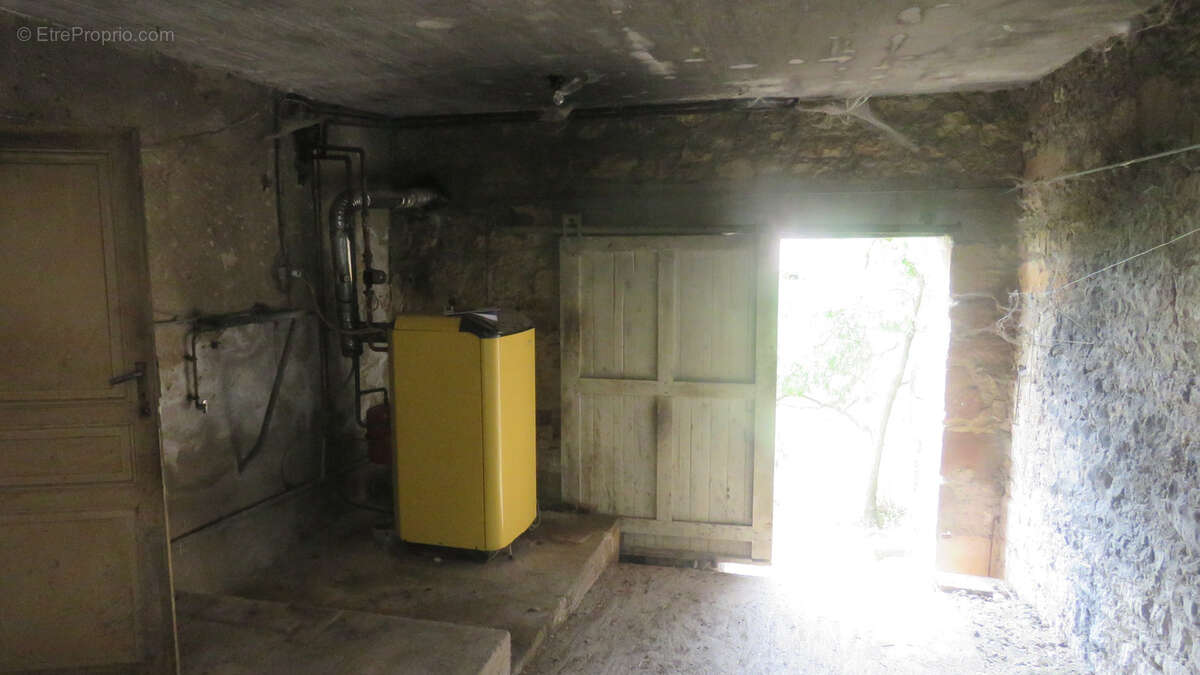 Maison à BADEFOLS-D&#039;ANS