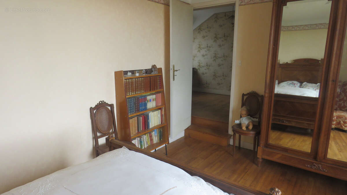 Maison à BADEFOLS-D&#039;ANS