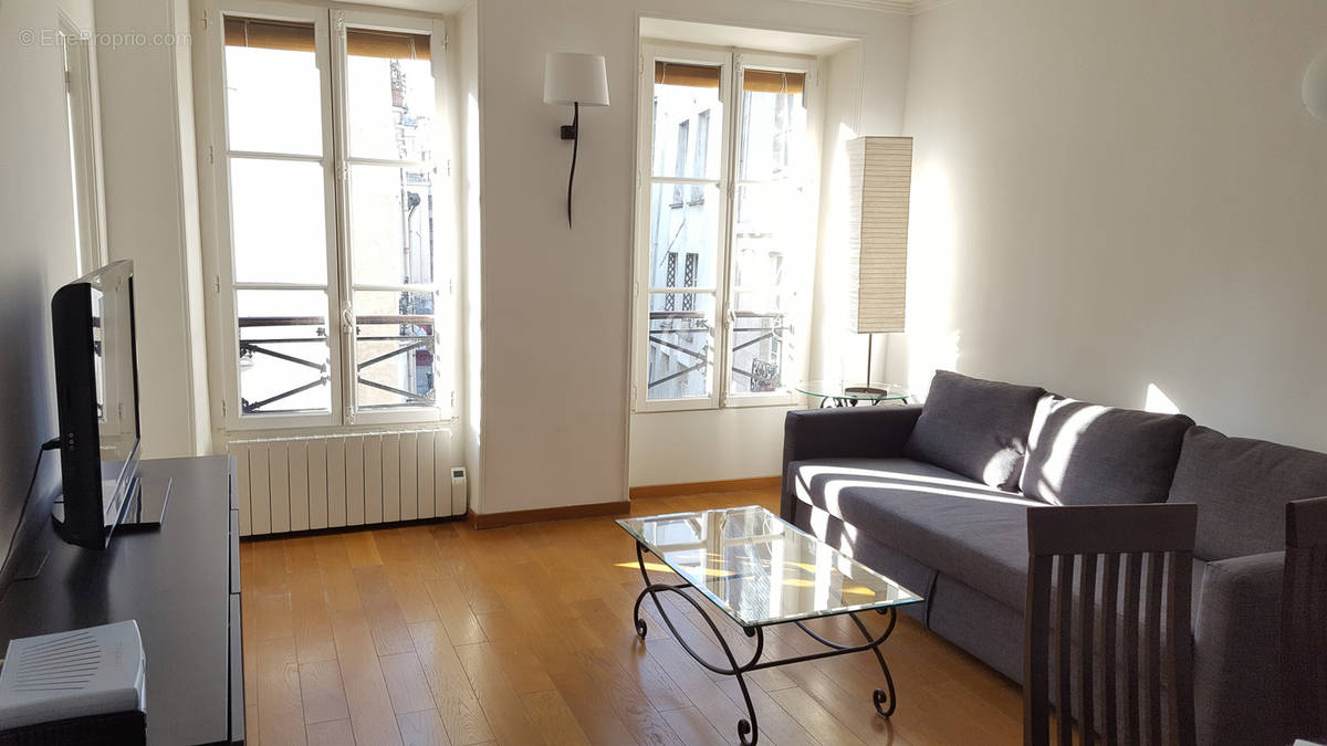 Appartement à PARIS-4E