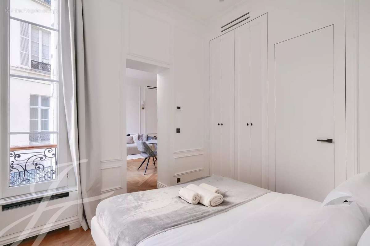 Appartement a louer paris-8e-arrondissement - 3 pièce(s) - 59 m2 - Surfyn