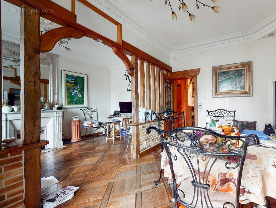 Appartement 3 pièce(s) 60 m²à vendre Paris-18e-arrondissement