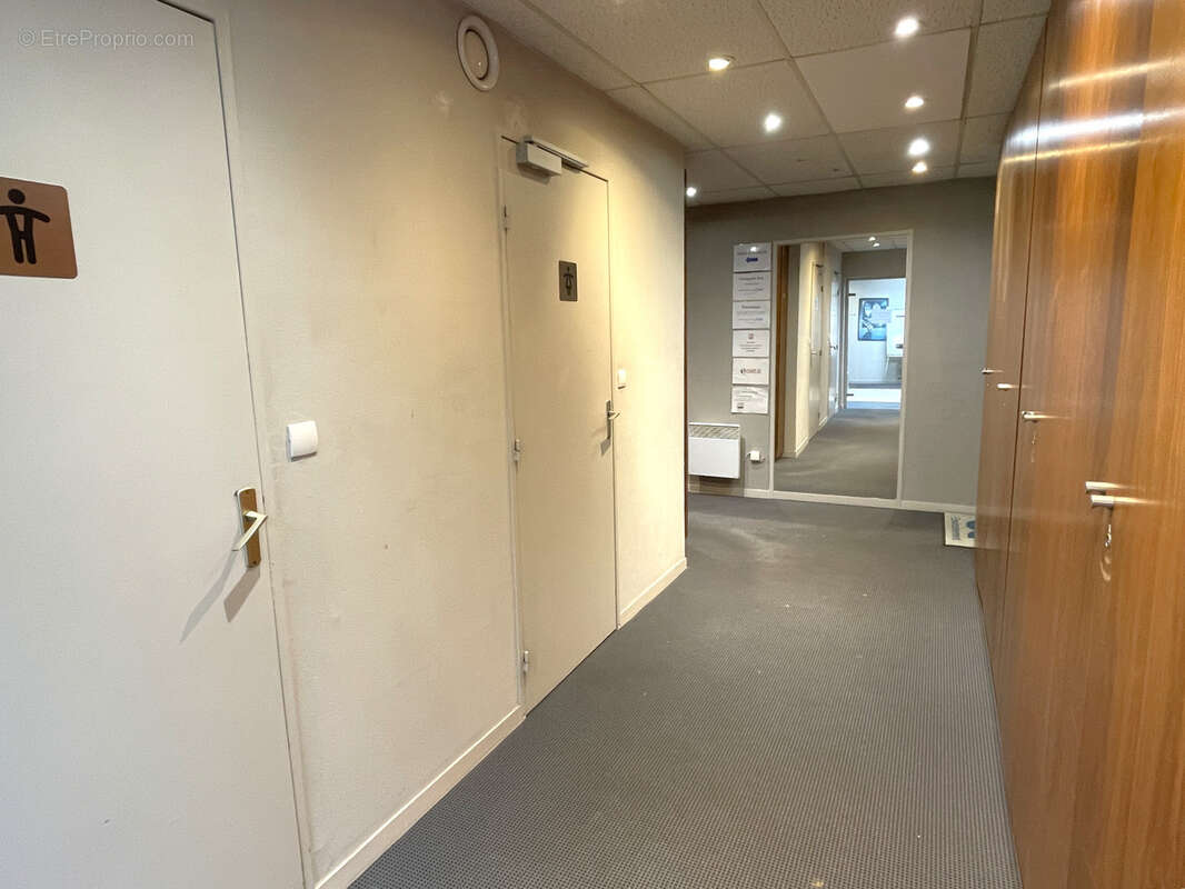 Commerce à BOIS-GUILLAUME