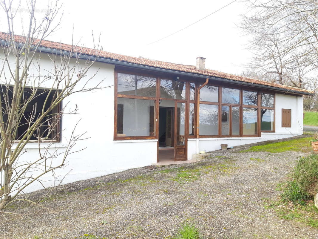 Maison à SAINT-EUTROPE-DE-BORN