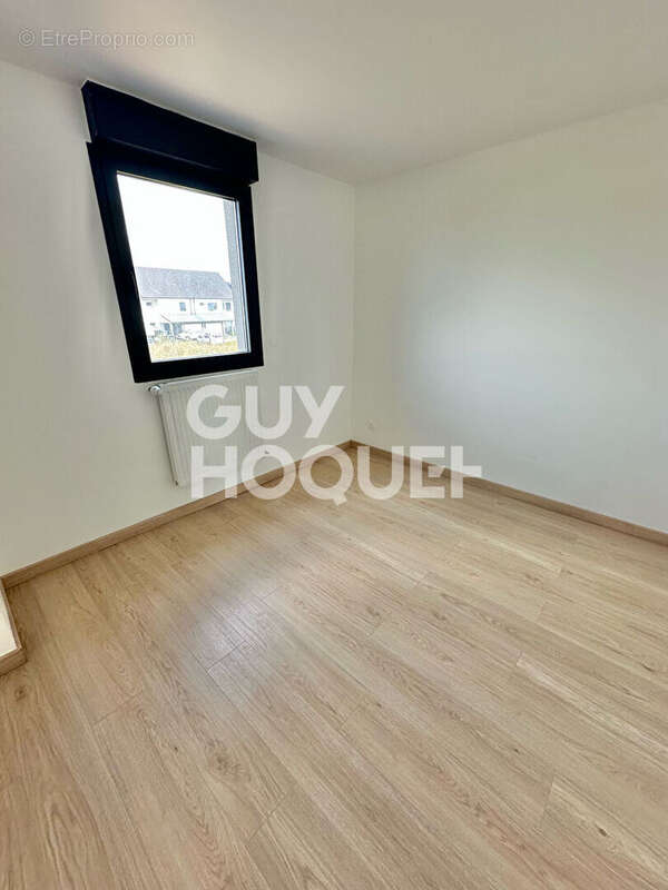 Maison à SAINT-AUBIN-CELLOVILLE