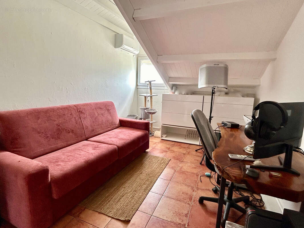 Appartement à BAIE-MAHAULT