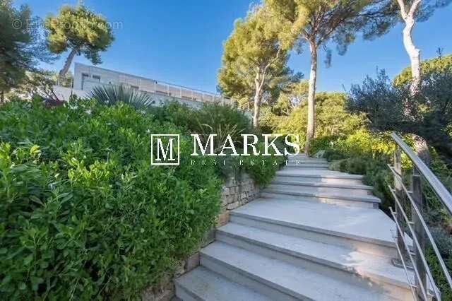 Maison à SAINT-JEAN-CAP-FERRAT